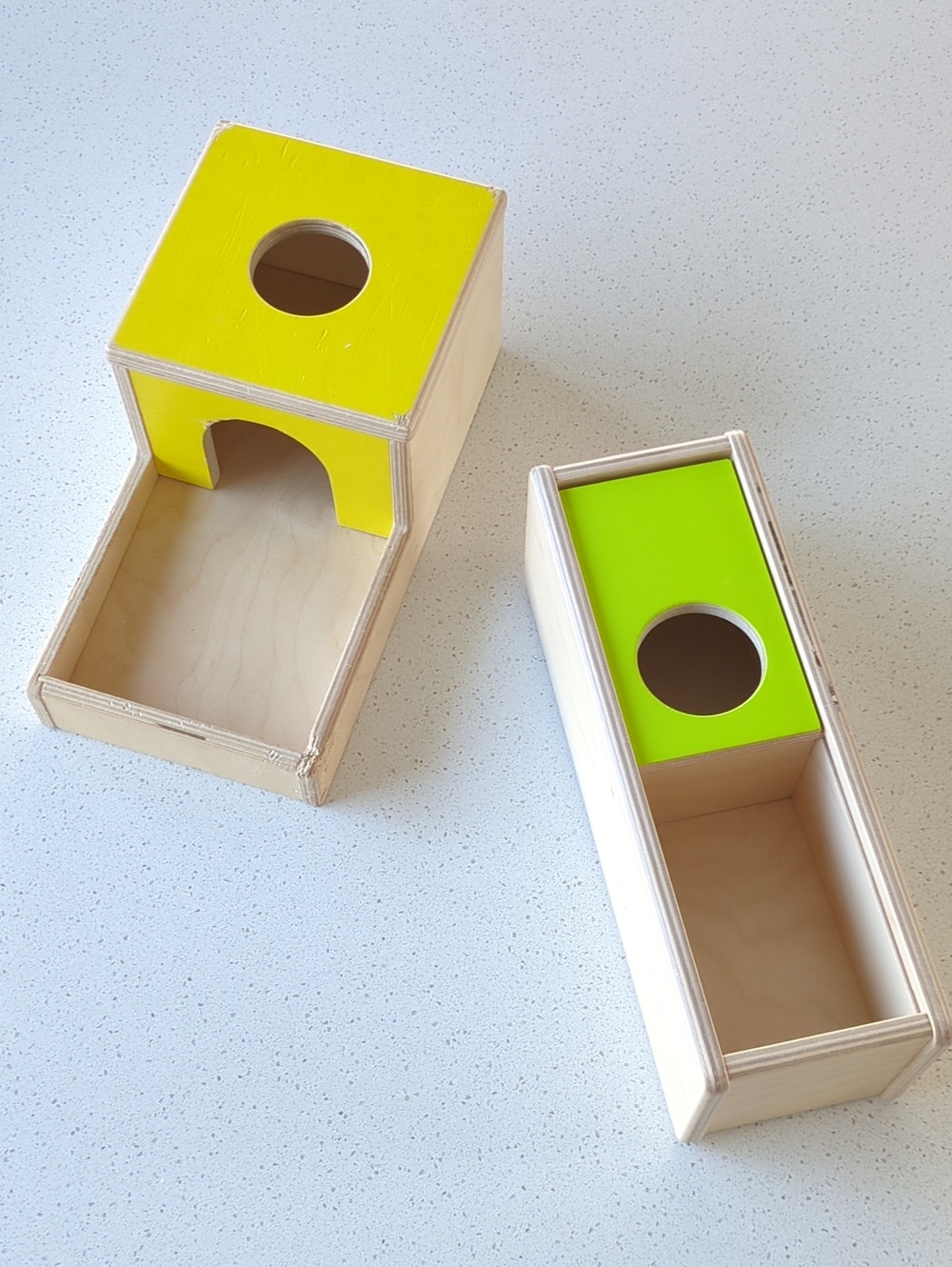 LOVEVERY Wooden Shape Drop Boxes - Bright Yellow & Lime Green